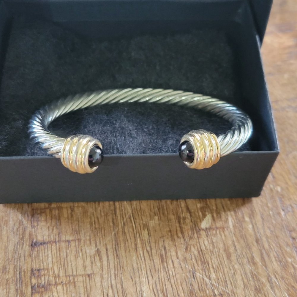 Silver/Gold/Onyx Bangle/Bracelet